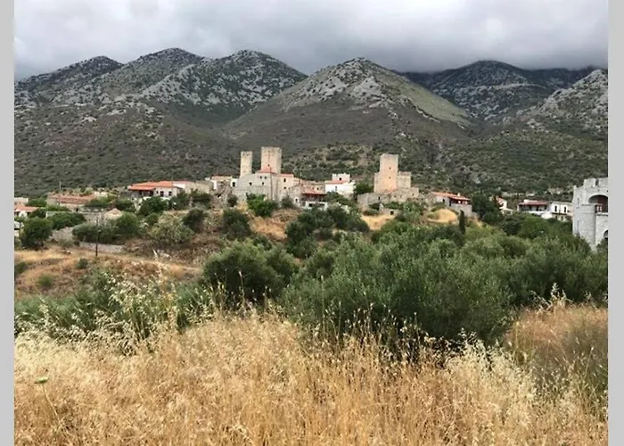 Дом отдыха Traditional Stone House In Eastern Mani Flomochori