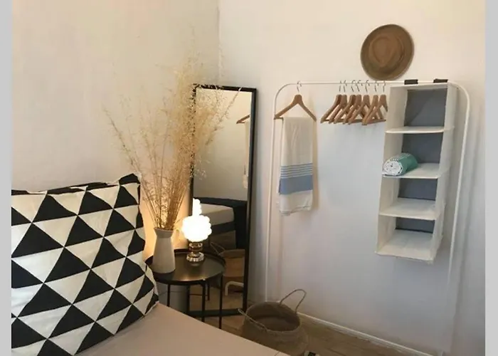 Traditional Stone House In Eastern Mani Flomochori