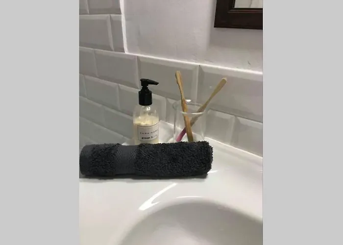 Traditional Stone House In Eastern Mani Дом отдыха *