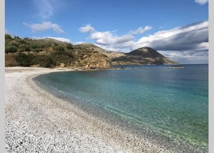 Traditional Stone House In Eastern Mani Flomochori